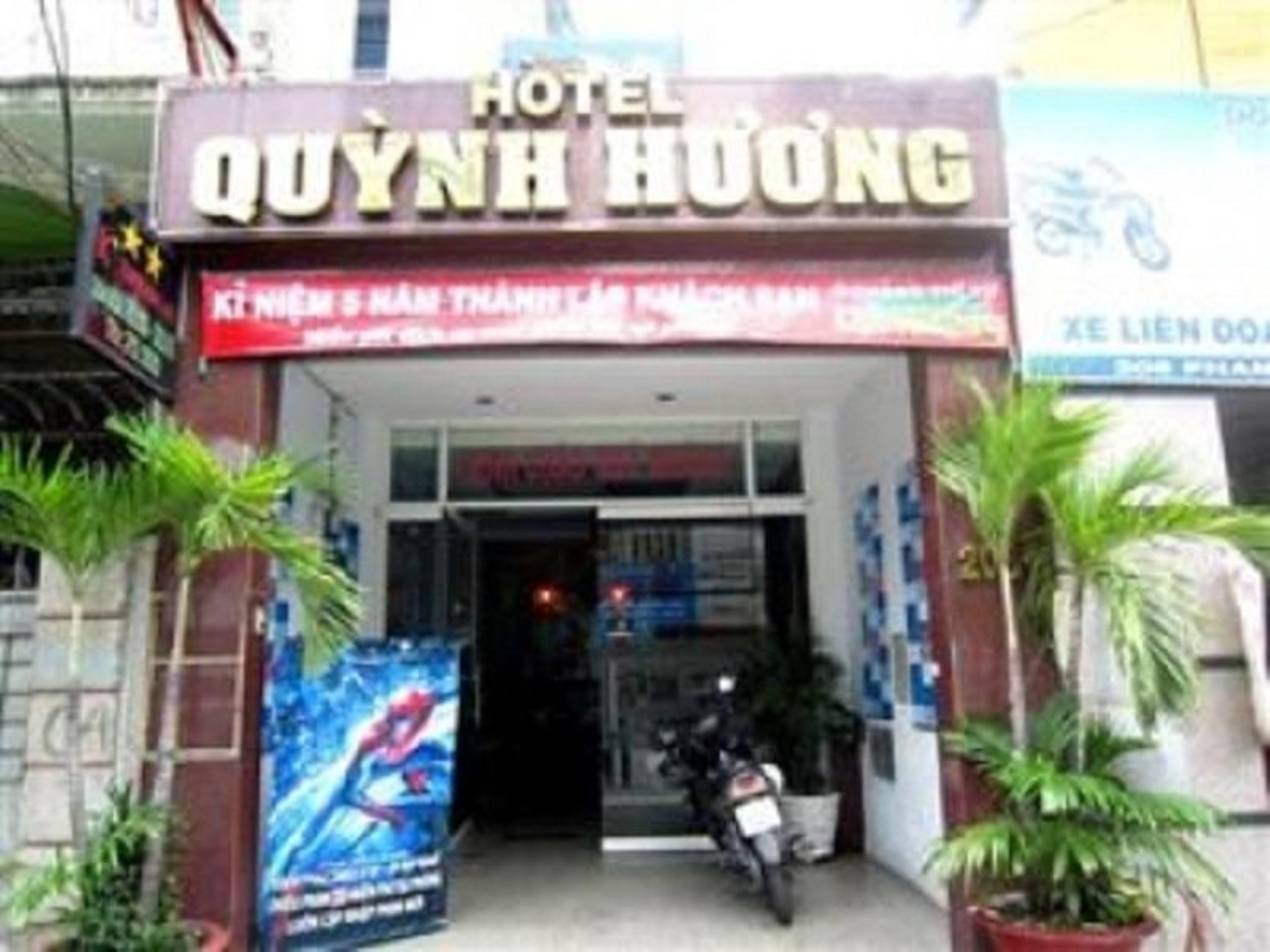 Quynh Huong Hotel Thành Pho Ho Chí Minh Esterno foto