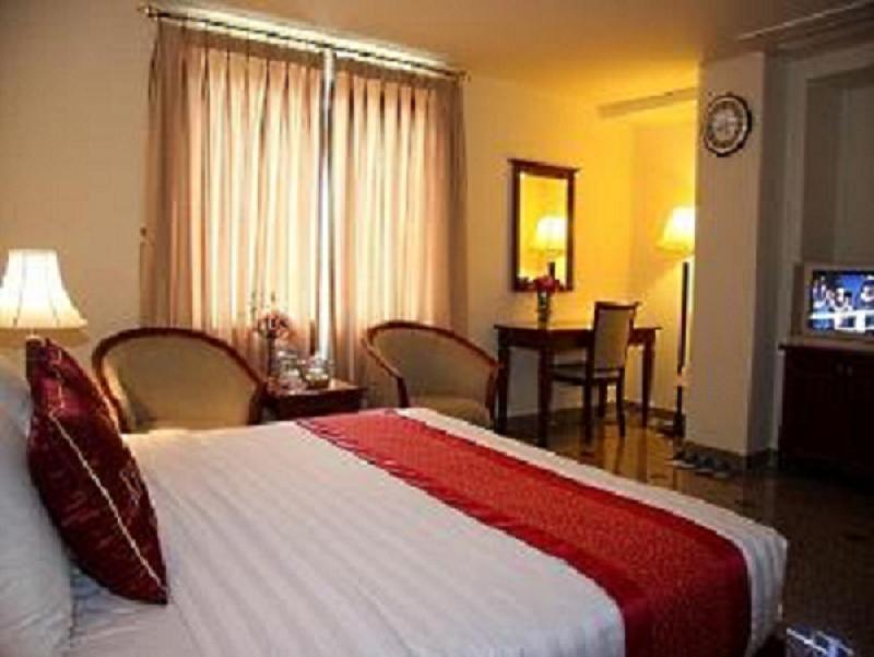 Quynh Huong Hotel Thành Pho Ho Chí Minh Esterno foto
